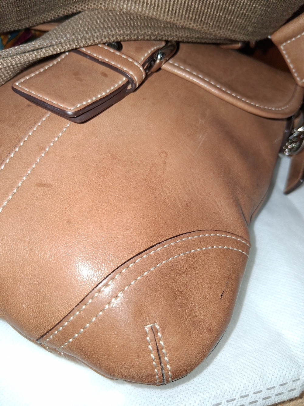 Coach Soho Camel Tan Leather Y2K Era with Buckle Strap ,Silver Hardware,COA INC. - Picture 5 of 15